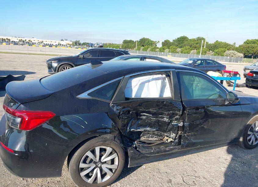 Photo 6 of 2022 Honda Civic LX (VIN 2HGFE2F2XNH516029)