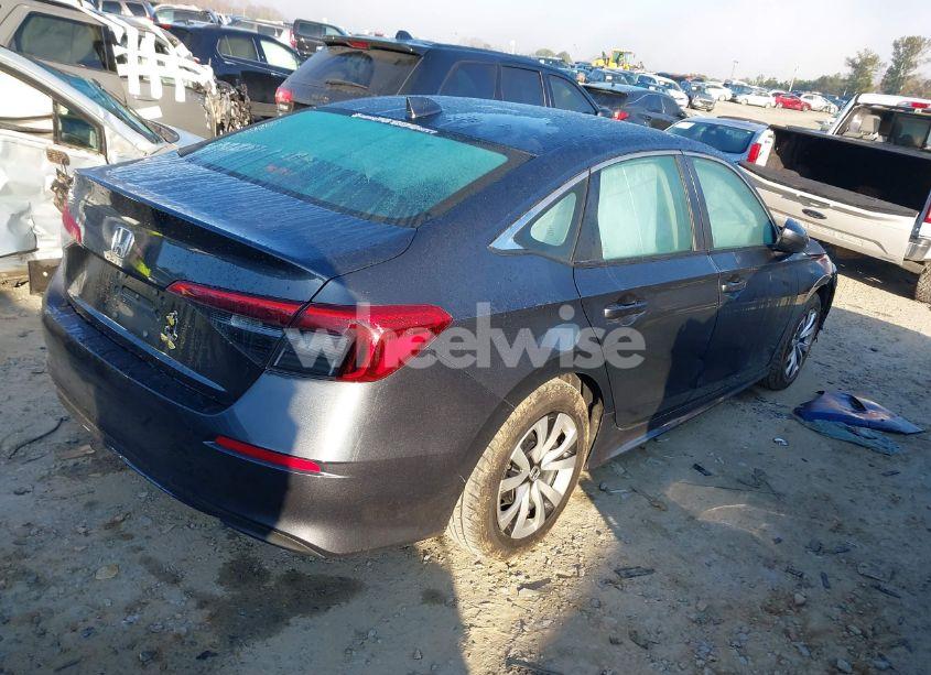 Photo 4 of 2022 Honda Civic LX (VIN 2HGFE2F2XNH549077)