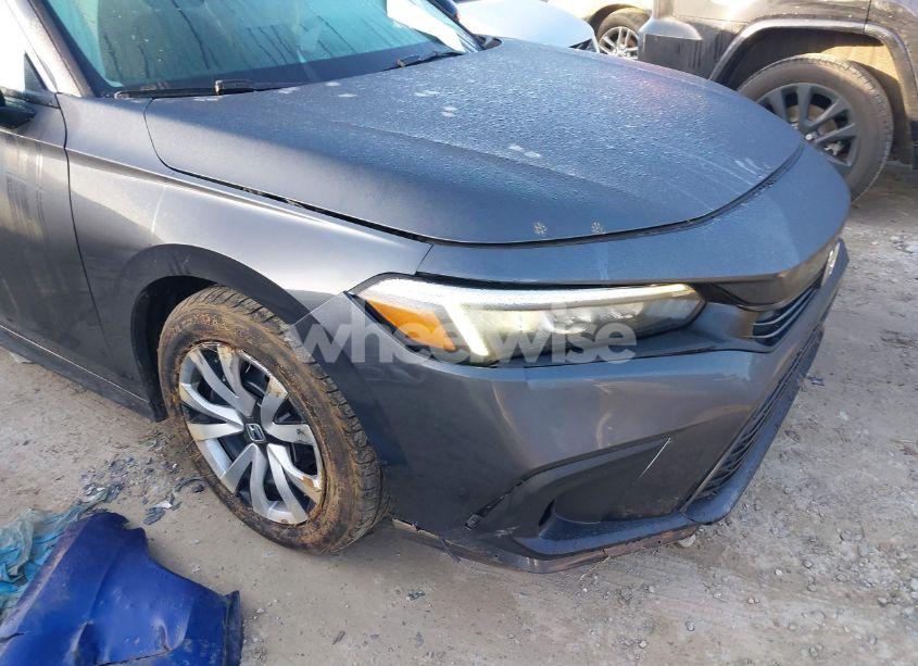 Photo 6 of 2022 Honda Civic LX (VIN 2HGFE2F2XNH549077)