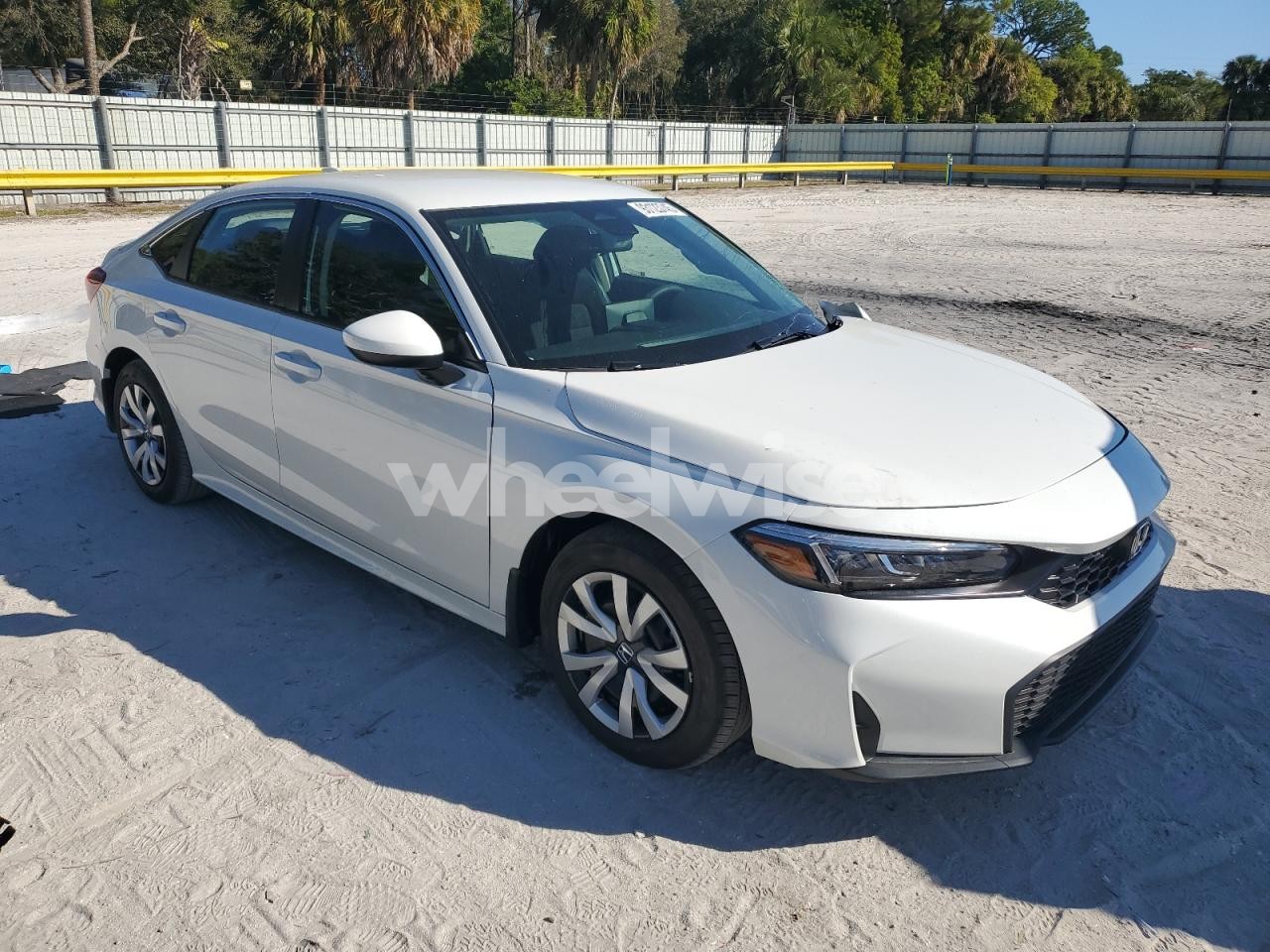 Photo 4 of 2026 HONDA CIVIC LX (VIN 2HGFE2F2XTH527724)