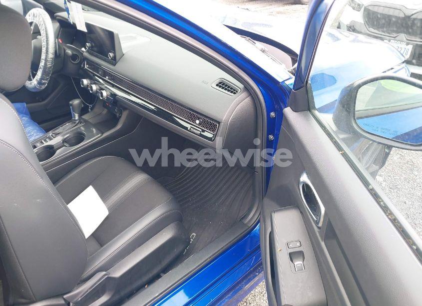 Photo 5 of 2022 Honda Civic SPORT (VIN 2HGFE2F50NH503994)