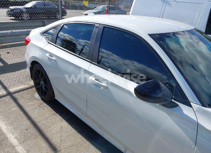 Photo 13 of 2022 Honda Civic SPORT (VIN 2HGFE2F50NH588397)