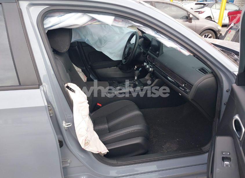 Photo 5 of 2024 Honda Civic SPORT (VIN 2HGFE2F50RH561917)