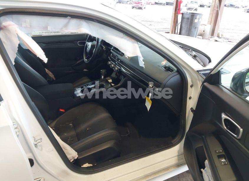 Photo 5 of 2024 Honda Civic SPORT (VIN 2HGFE2F50RH575185)