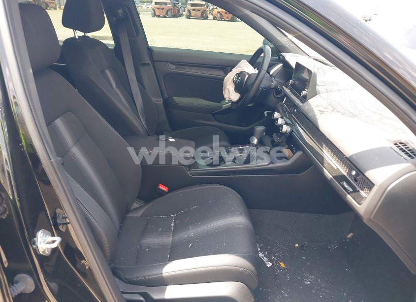 Photo 5 of 2025 Honda Civic SPORT (VIN 2HGFE2F50SH503098)