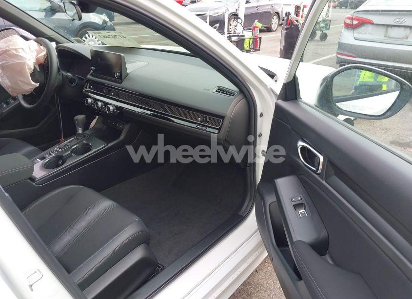 Photo 5 of 2025 Honda Civic SPORT (VIN 2HGFE2F50SH503280)