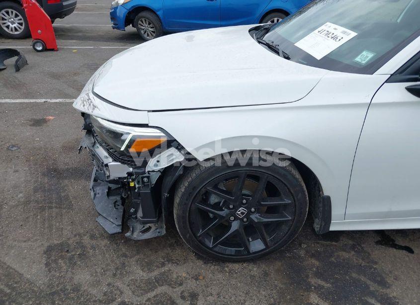 Photo 6 of 2025 Honda Civic SPORT (VIN 2HGFE2F50SH503280)