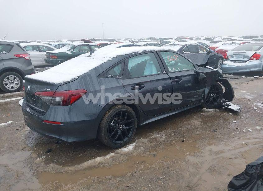 Photo 4 of 2025 Honda Civic SPORT (VIN 2HGFE2F50SH504574)