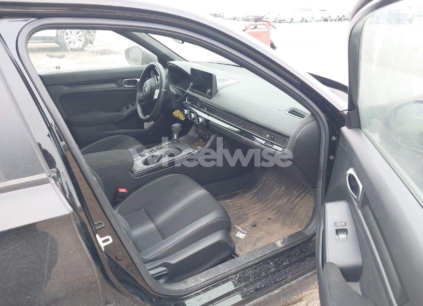 Photo 5 of 2025 Honda Civic SPORT (VIN 2HGFE2F50SH510021)