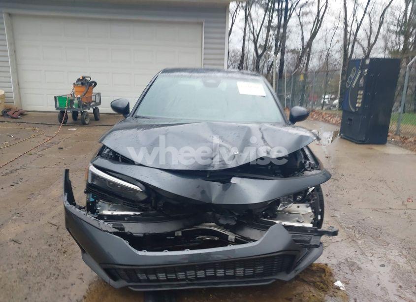 Photo 13 of 2025 Honda Civic SPORT (VIN 2HGFE2F50SH511721)