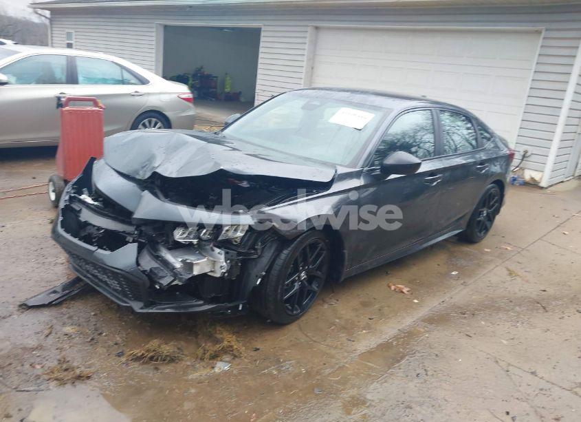 Photo 2 of 2025 Honda Civic SPORT (VIN 2HGFE2F50SH511721)