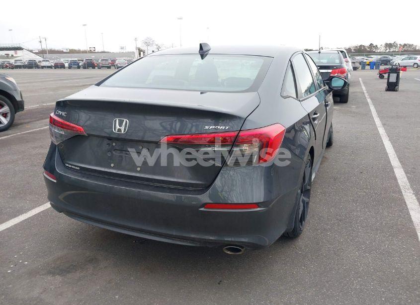 Photo 4 of 2022 Honda Civic SPORT (VIN 2HGFE2F51NH597755)