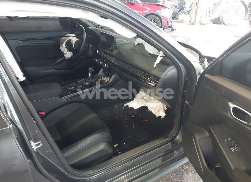 Photo 5 of 2024 Honda Civic SPORT (VIN 2HGFE2F51RH506313)