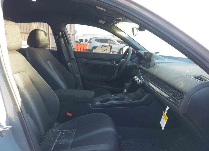 Photo 5 of 2024 Honda Civic SPORT (VIN 2HGFE2F51RH557987)