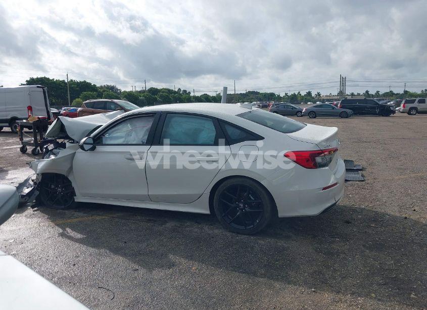 Photo 14 of 2024 Honda Civic SPORT (VIN 2HGFE2F51RH585336)