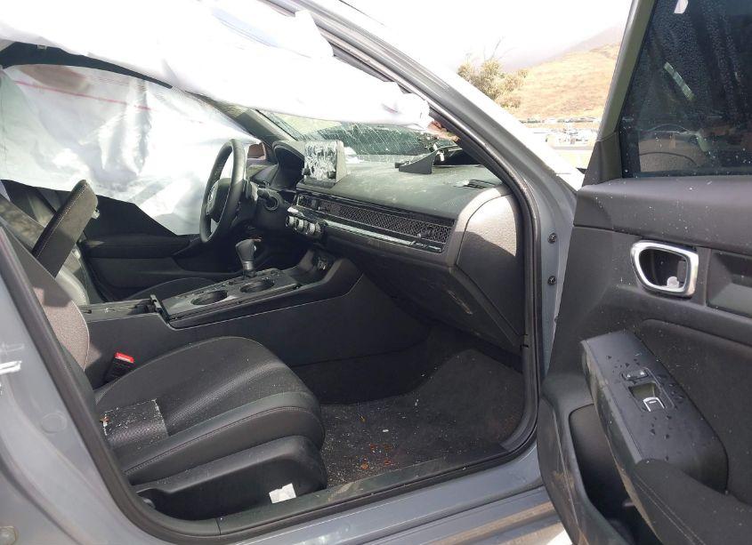 Photo 5 of 2025 Honda Civic SPORT (VIN 2HGFE2F51SH517866)