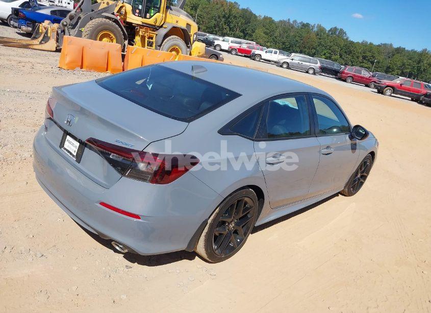 Photo 4 of 2025 Honda Civic SPORT (VIN 2HGFE2F51SH519181)