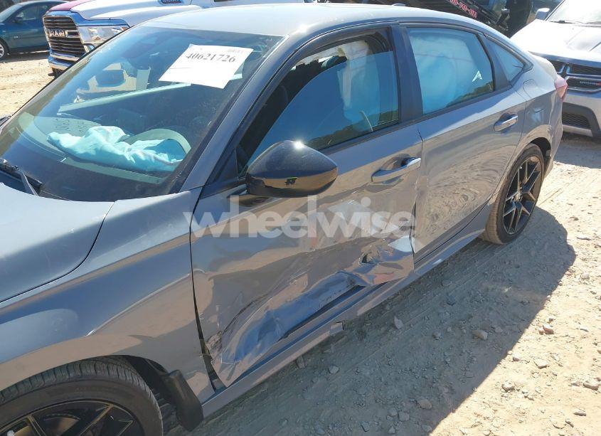 Photo 6 of 2025 Honda Civic SPORT (VIN 2HGFE2F51SH519181)