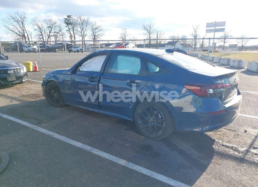 Photo 3 of 2025 Honda Civic SPORT (VIN 2HGFE2F51SH521030)