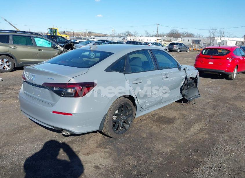 Photo 4 of 2025 Honda Civic SPORT (VIN 2HGFE2F51SH523747)