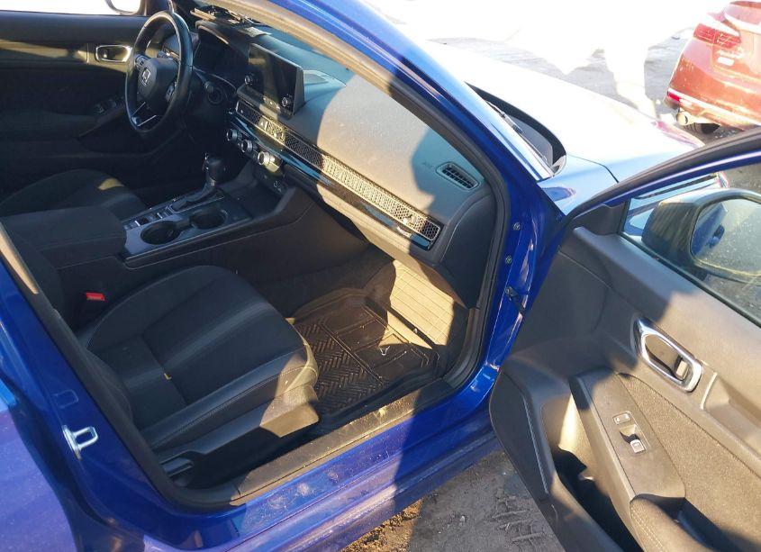 Photo 5 of 2022 Honda Civic SPORT (VIN 2HGFE2F52NH522112)