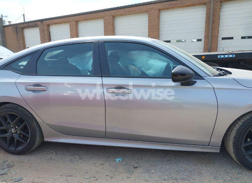 Photo 13 of 2022 Honda Civic SPORT (VIN 2HGFE2F52NH527469)