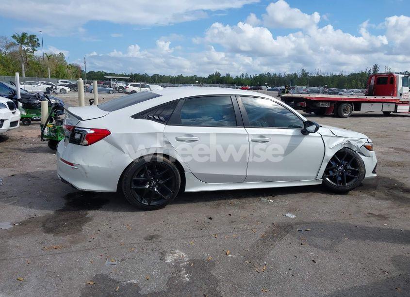 Photo 13 of 2022 Honda Civic SPORT (VIN 2HGFE2F52NH532042)