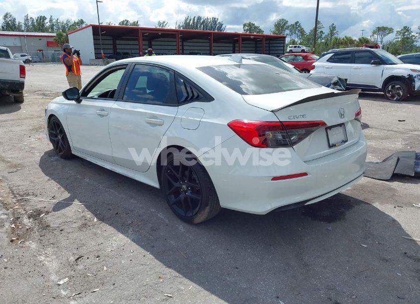 Photo 3 of 2022 Honda Civic SPORT (VIN 2HGFE2F52NH532042)