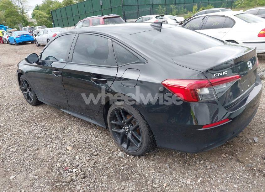 Photo 3 of 2022 Honda Civic SPORT (VIN 2HGFE2F52NH552470)