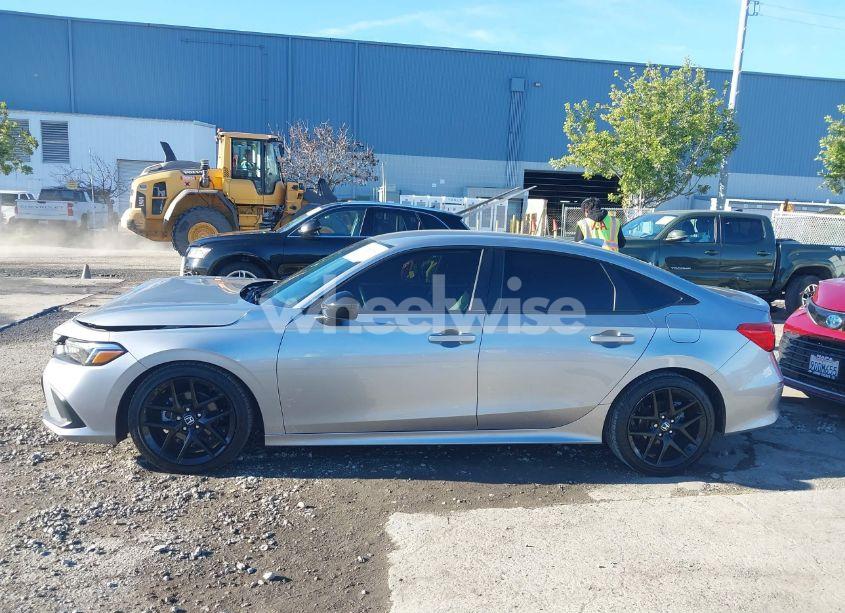 Photo 14 of 2024 Honda Civic SPORT (VIN 2HGFE2F52RH506613)