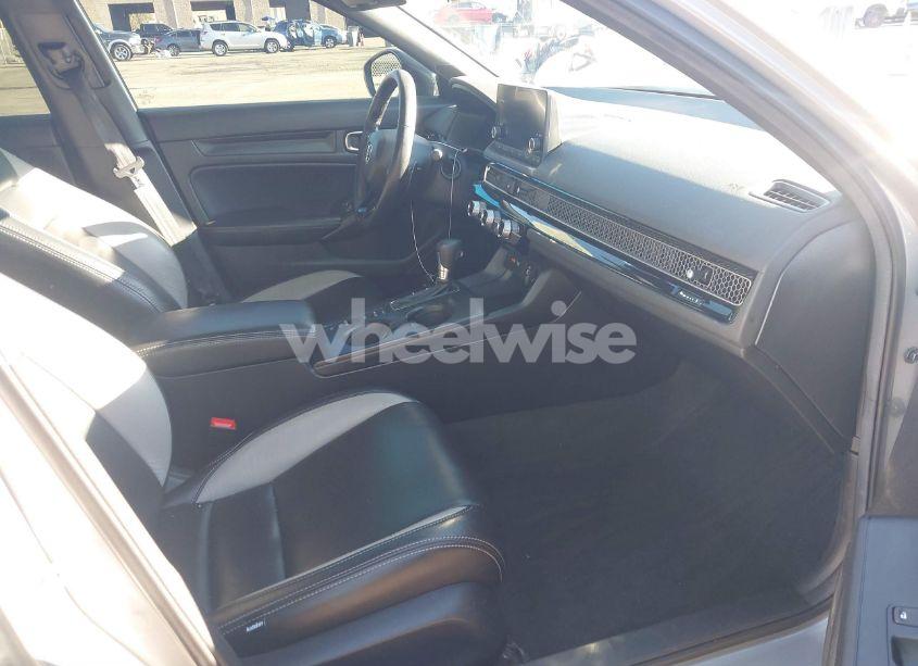 Photo 5 of 2024 Honda Civic SPORT (VIN 2HGFE2F52RH506613)