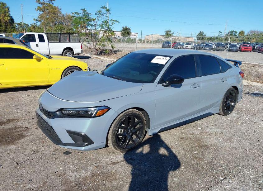 Photo 2 of 2024 Honda Civic SPORT (VIN 2HGFE2F52RH506952)