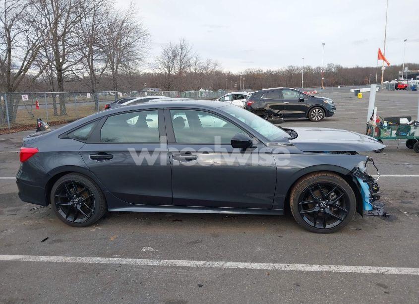 Photo 13 of 2024 Honda Civic SPORT (VIN 2HGFE2F52RH522214)