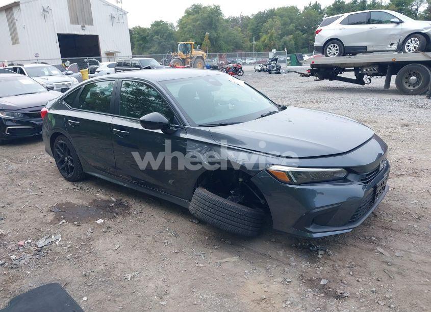 2024 Honda Civic SPORT (VIN 2HGFE2F52RH552832) main photo
