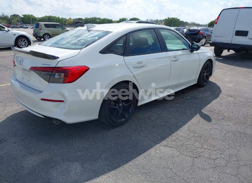 Photo 4 of 2024 Honda Civic SPORT (VIN 2HGFE2F52RH565192)