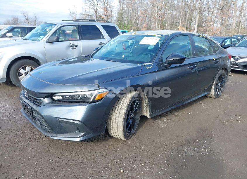 Photo 2 of 2024 Honda Civic SPORT (VIN 2HGFE2F52RH567492)