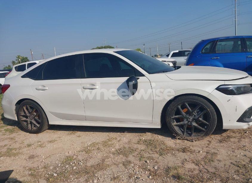 Photo 13 of 2024 Honda Civic SPORT (VIN 2HGFE2F52RH589346)