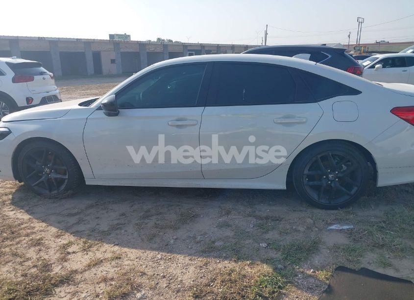 Photo 14 of 2024 Honda Civic SPORT (VIN 2HGFE2F52RH589346)