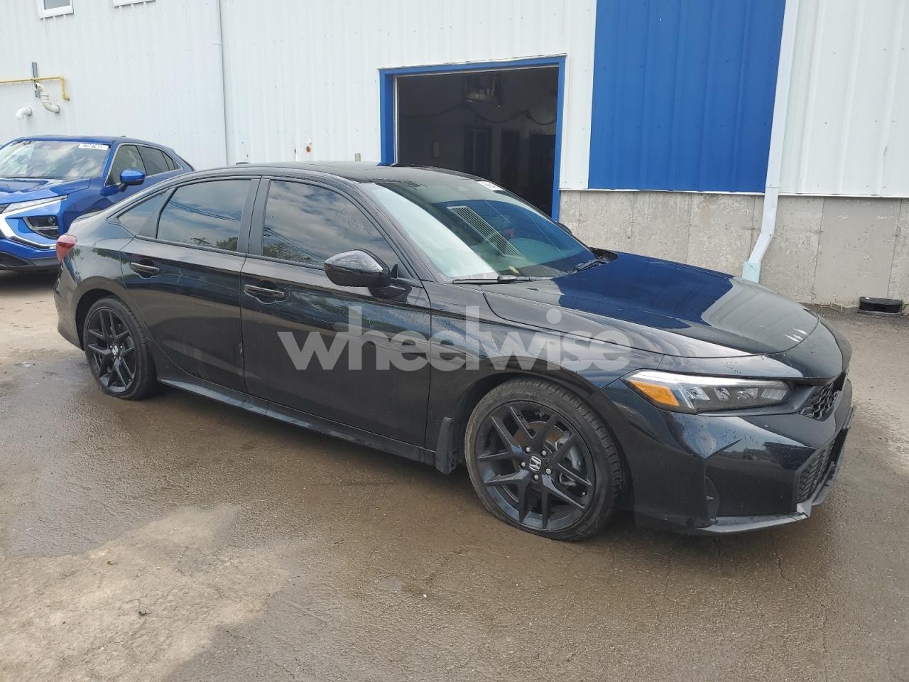 Photo 4 of 2025 HONDA CIVIC SPOR (VIN 2HGFE2F52SH101857)