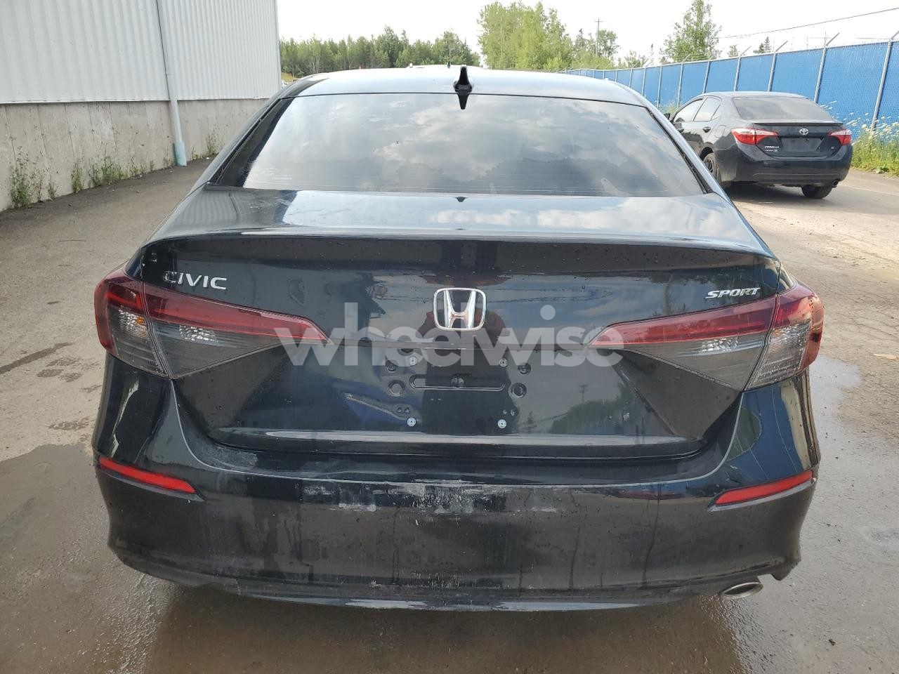 Photo 6 of 2025 HONDA CIVIC SPOR (VIN 2HGFE2F52SH101857)