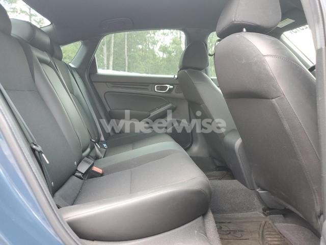 Photo 8 of 2025 HONDA CIVIC SPORT (VIN 2HGFE2F52SH531016)