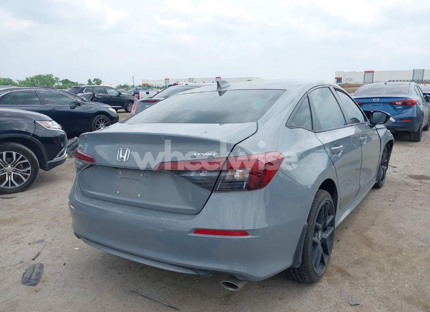 Photo 4 of 2025 Honda Civic SPORT (VIN 2HGFE2F52SH558541)