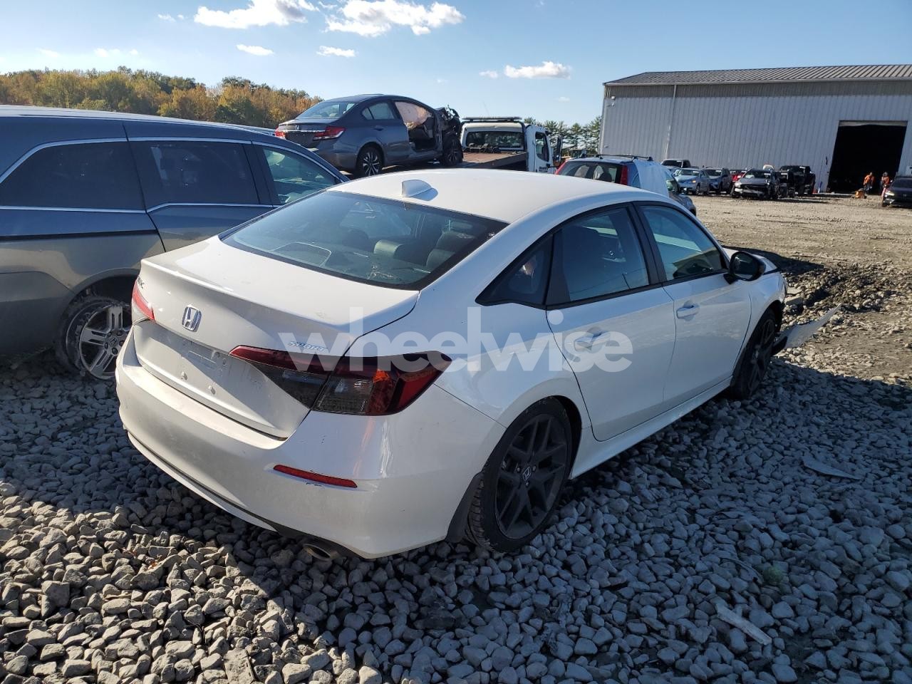 Photo 3 of 2025 HONDA CIVIC SPORT (VIN 2HGFE2F52SH578448)