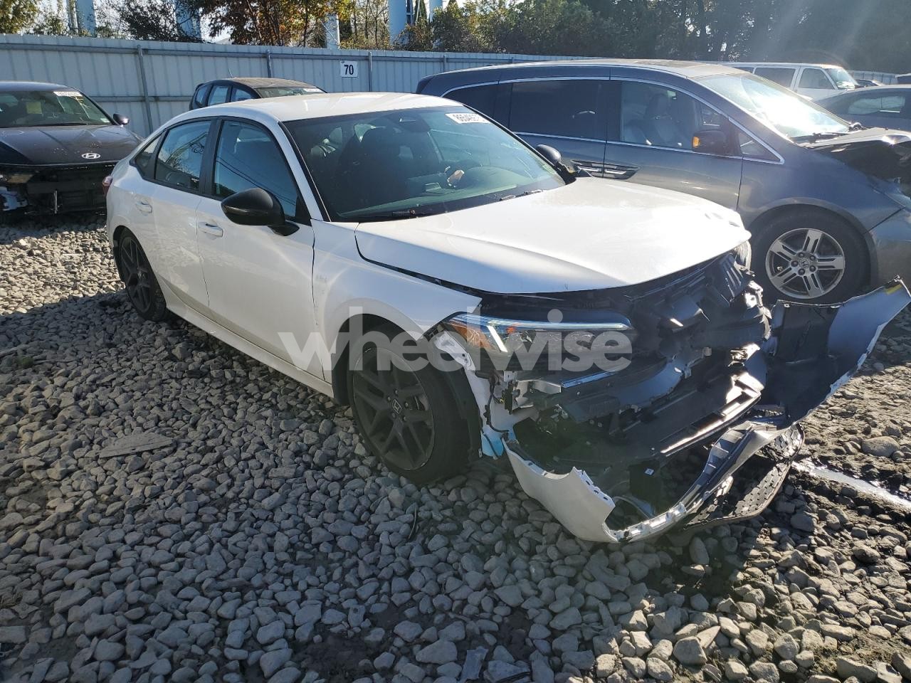 Photo 4 of 2025 HONDA CIVIC SPORT (VIN 2HGFE2F52SH578448)