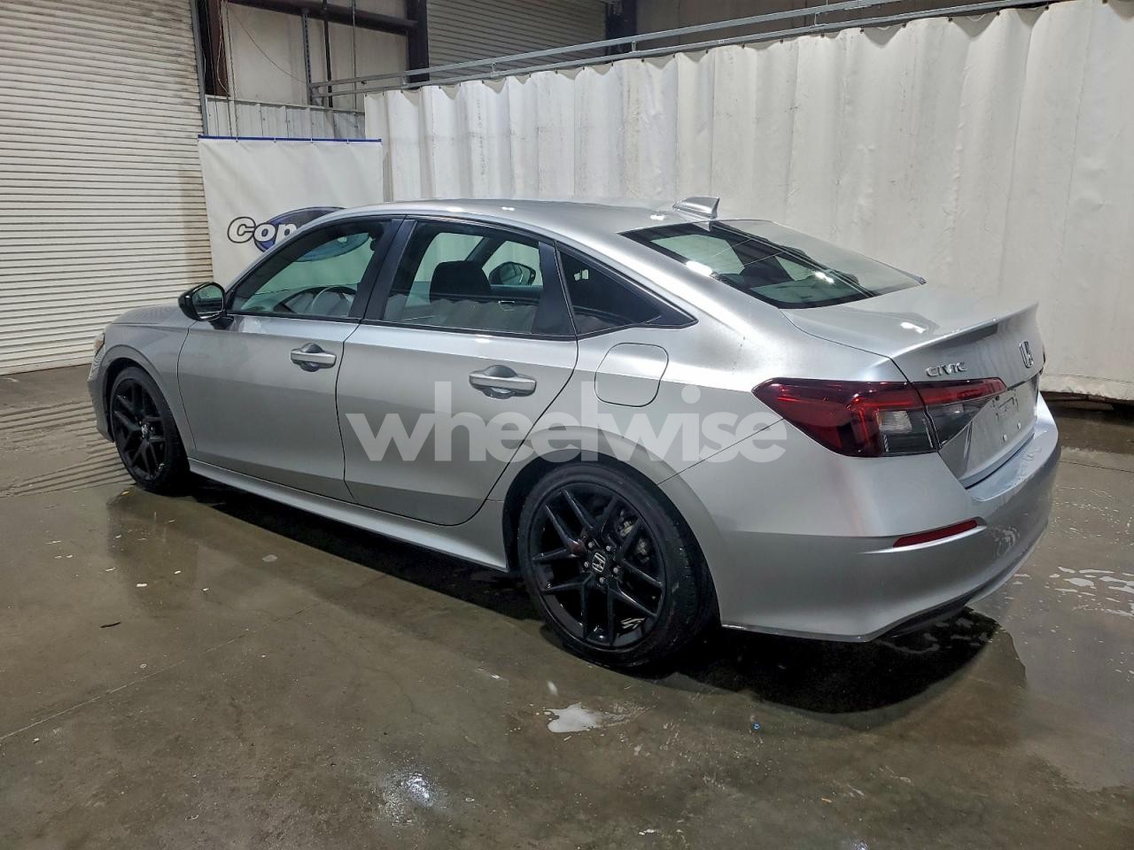 Photo 2 of 2025 HONDA CIVIC SPORT (VIN 2HGFE2F52SH599820)