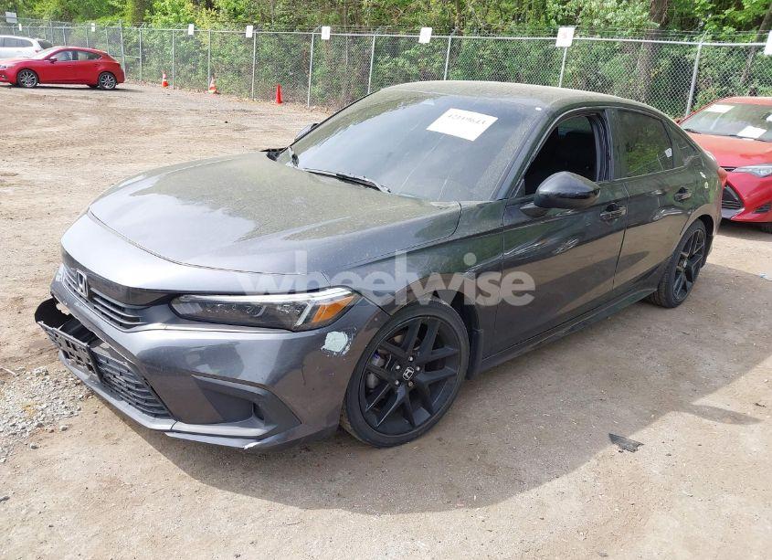 Photo 2 of 2022 Honda Civic SPORT (VIN 2HGFE2F53NH512821)