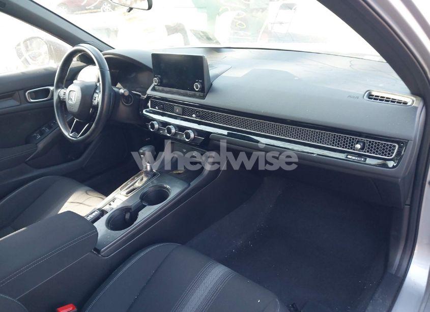 Photo 5 of 2022 Honda Civic SPORT (VIN 2HGFE2F53NH521227)