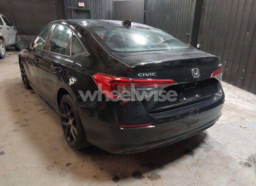 Photo 3 of 2022 Honda Civic SPORT (VIN 2HGFE2F53NH546354)