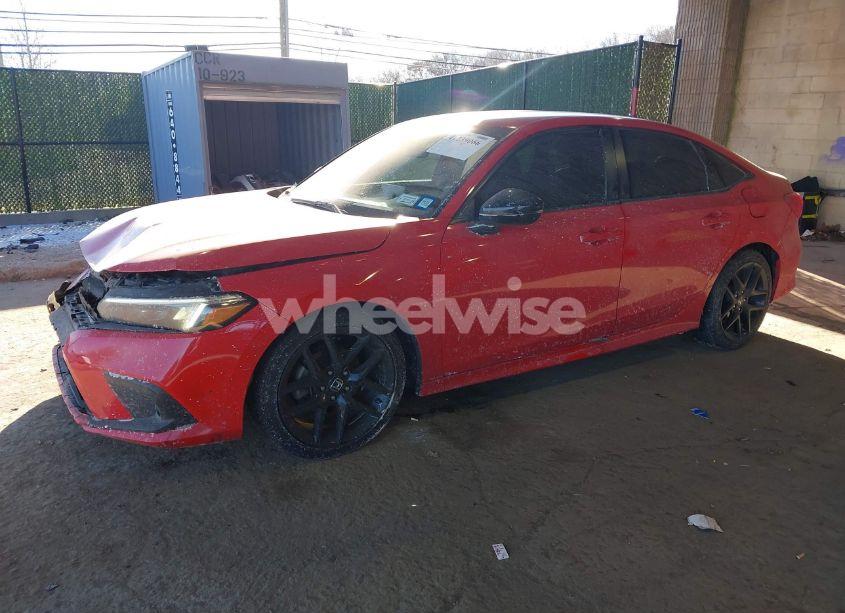 Photo 2 of 2022 Honda Civic SPORT (VIN 2HGFE2F53NH556432)