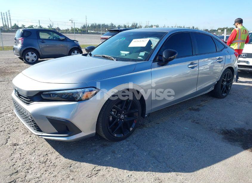 Photo 2 of 2022 Honda Civic SPORT (VIN 2HGFE2F53NH577605)